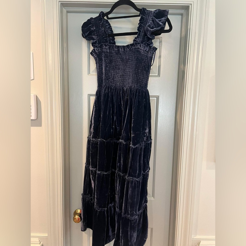 Hill House Ellie Nap Dress in Navy Velvet Medium - Picture 3 of 3